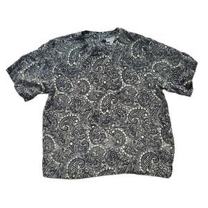 Vintage Douglass womens Sz M black white Paisley 100% silk top